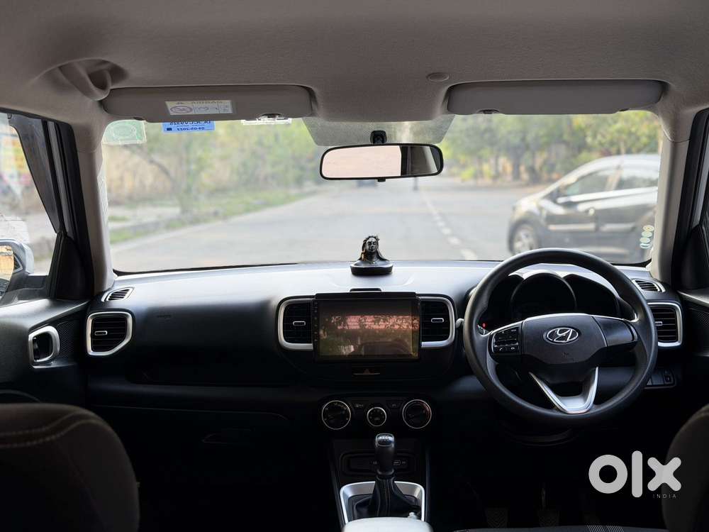 Hyundai Venue S 1.2 Petrol, 2022, Petrol