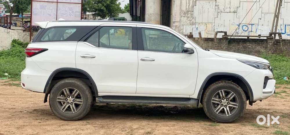 Toyota Fortuner 4x2 At 2.8 Diesel, 2023, Diesel