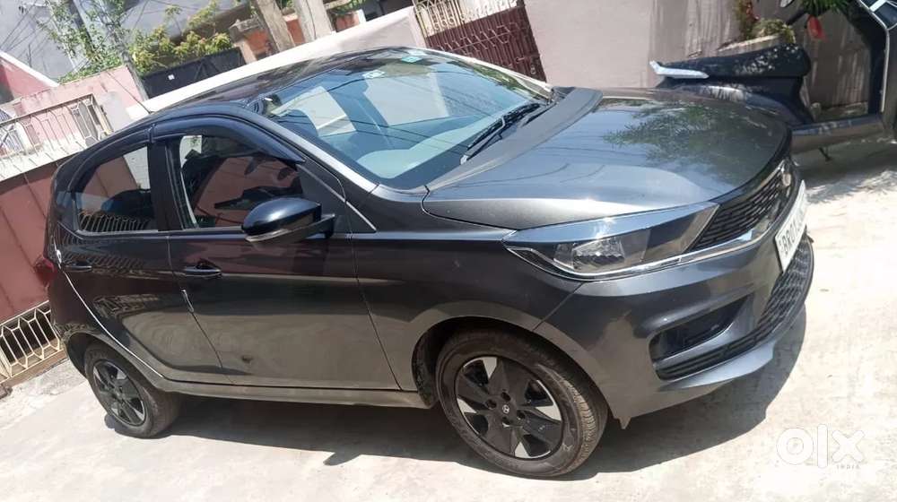 Tata Tiago 1.2 Revotron Xm Cng, 2024, Cng & Hybrids
