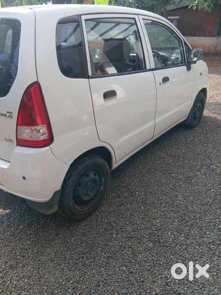 Maruti Estilo Lxi 2009