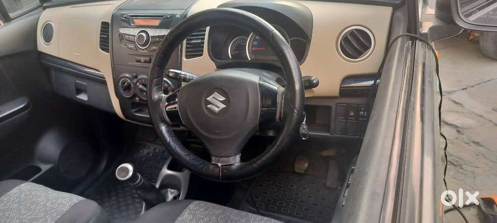Maruti Suzuki Wagon R Vxi Plus, 2017, Petrol