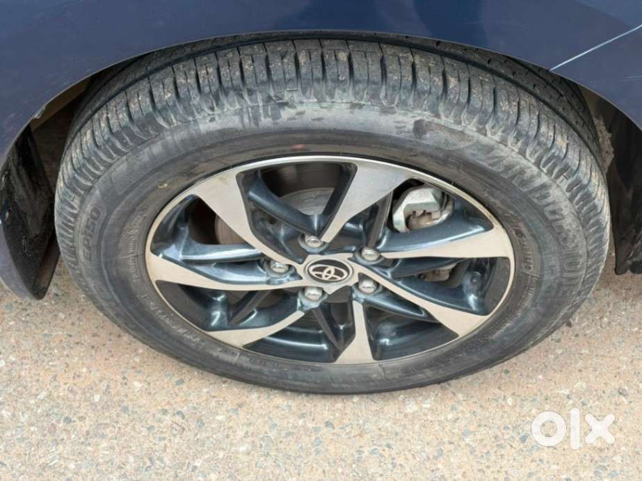 Toyota Rumion V At, 2024, Petrol