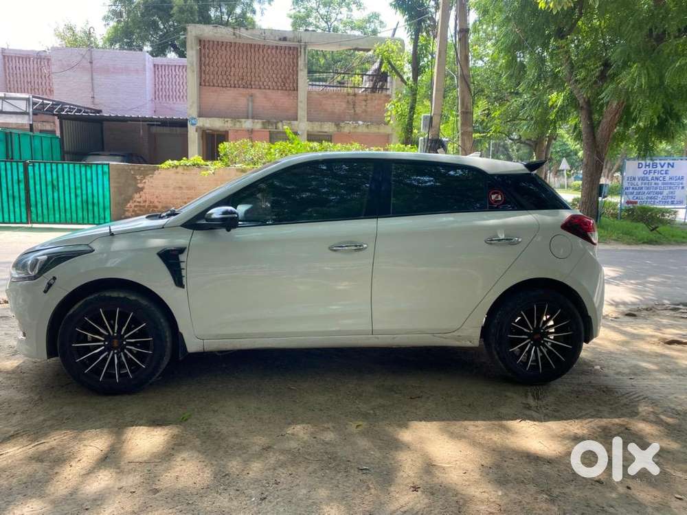 Hyundai I20 2017 Diesel 92540 Km Driven