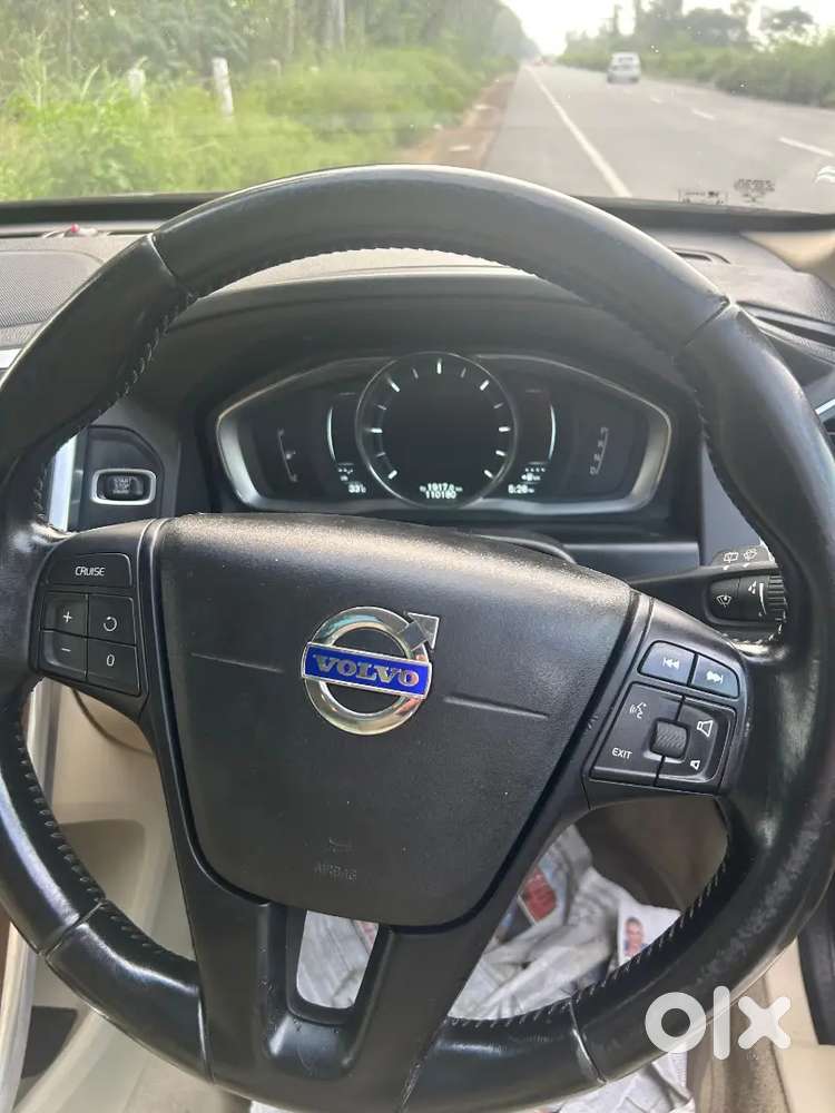 Volvo Xc60 2015 Diesel Well Maintained