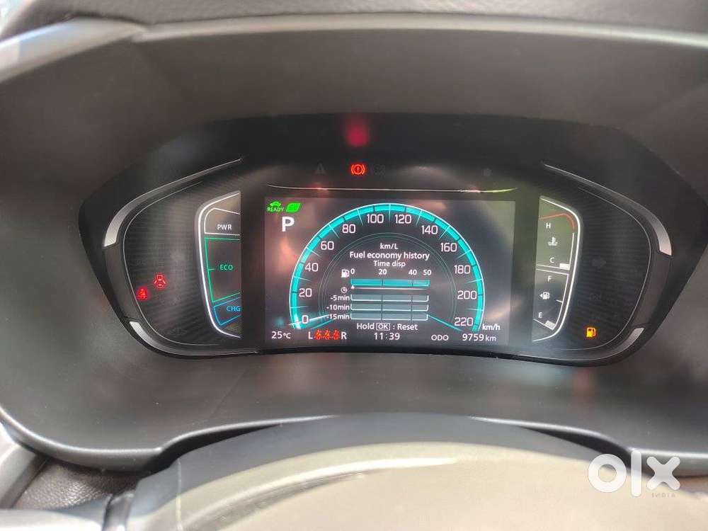 Toyota Urban Cruiser Hyryder 1.5 V Hybrid, 2024, Petrol