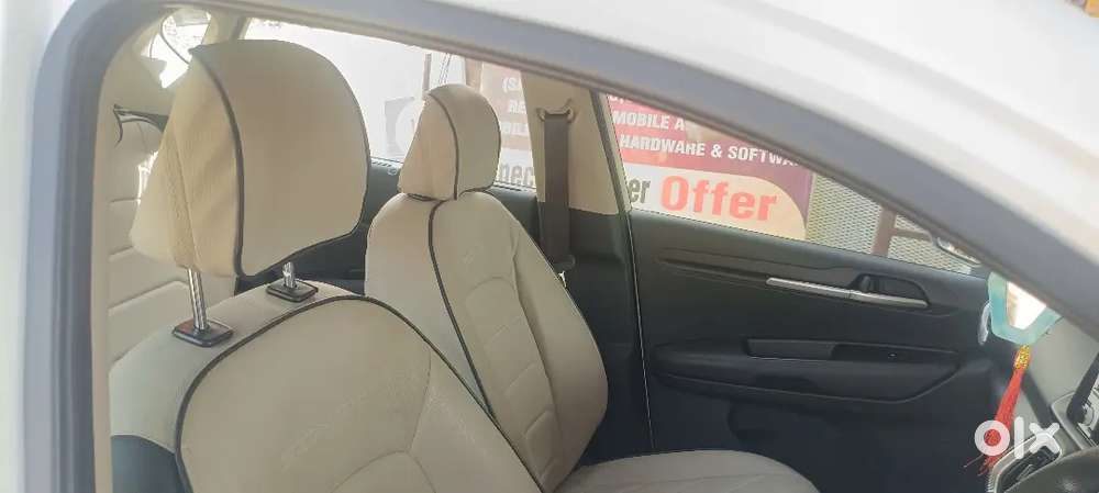 Kia Sonet 2025 Petrol 3600 Km Driven