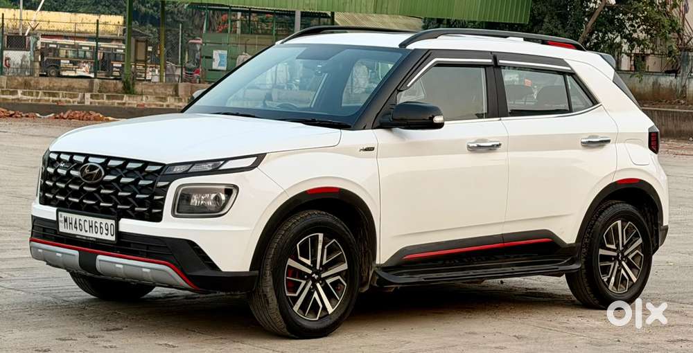 Hyundai Venue S Turbo Dct, 2023, Petrol