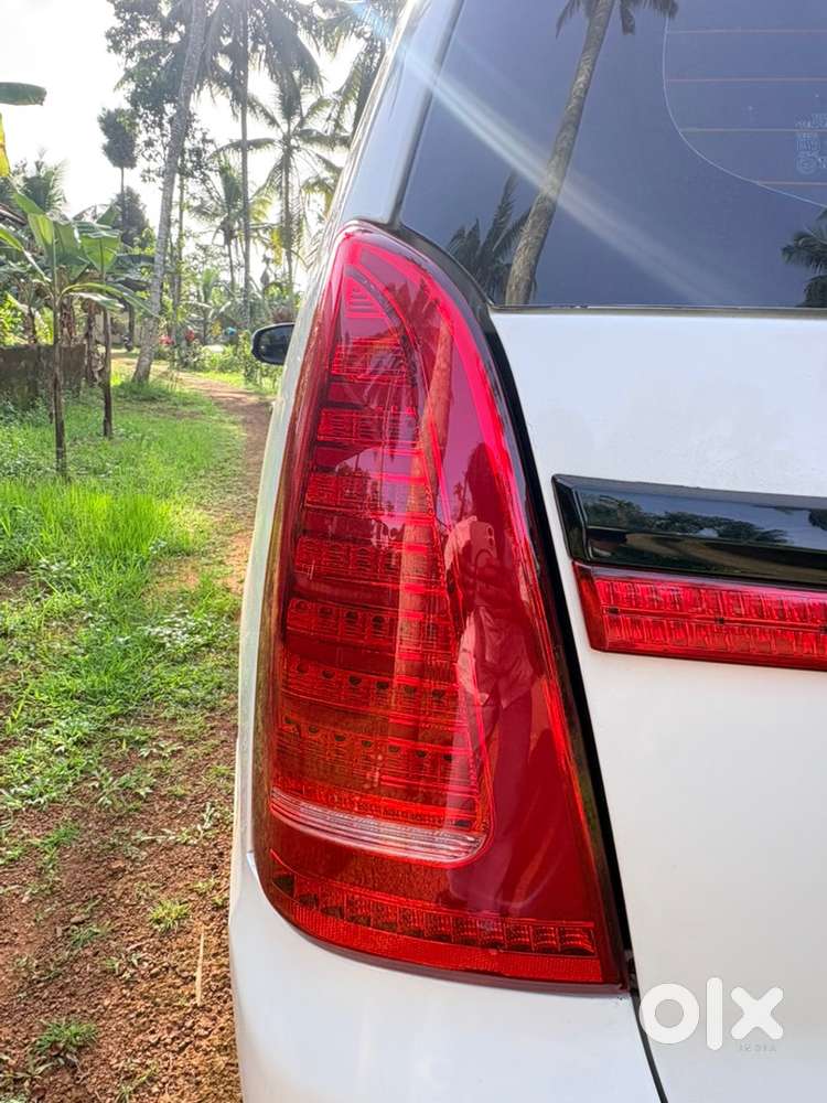 Toyota Innova Diesel 2015