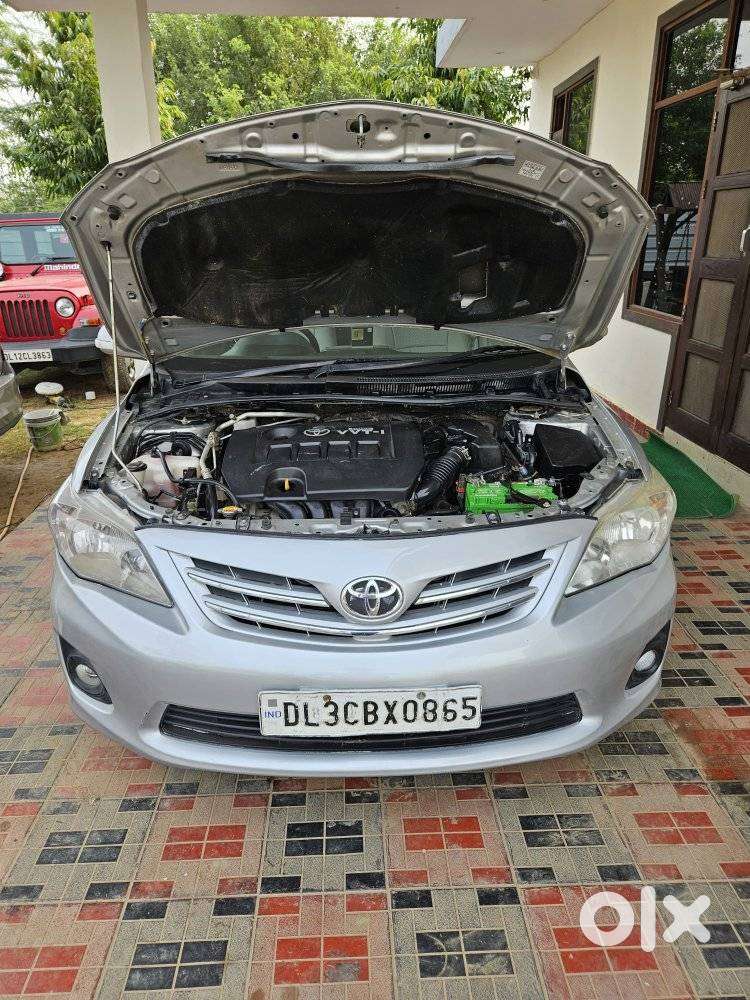 Toyota Corolla Altis G, 2012, Petrol
