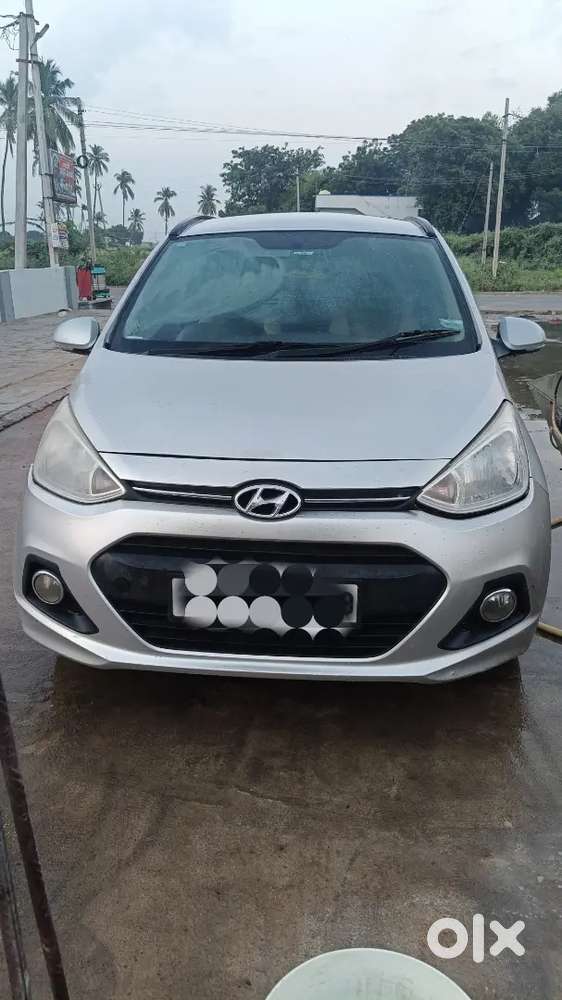 Hyundai Grand I10 2015 Diesel Well Maintained