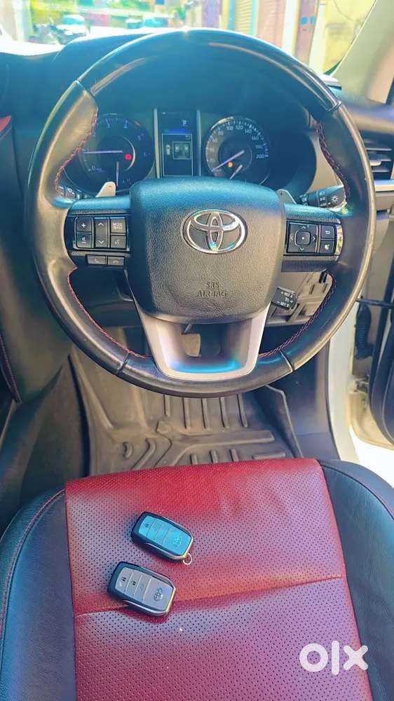 Toyota Fortuner Legender 4x4 2024