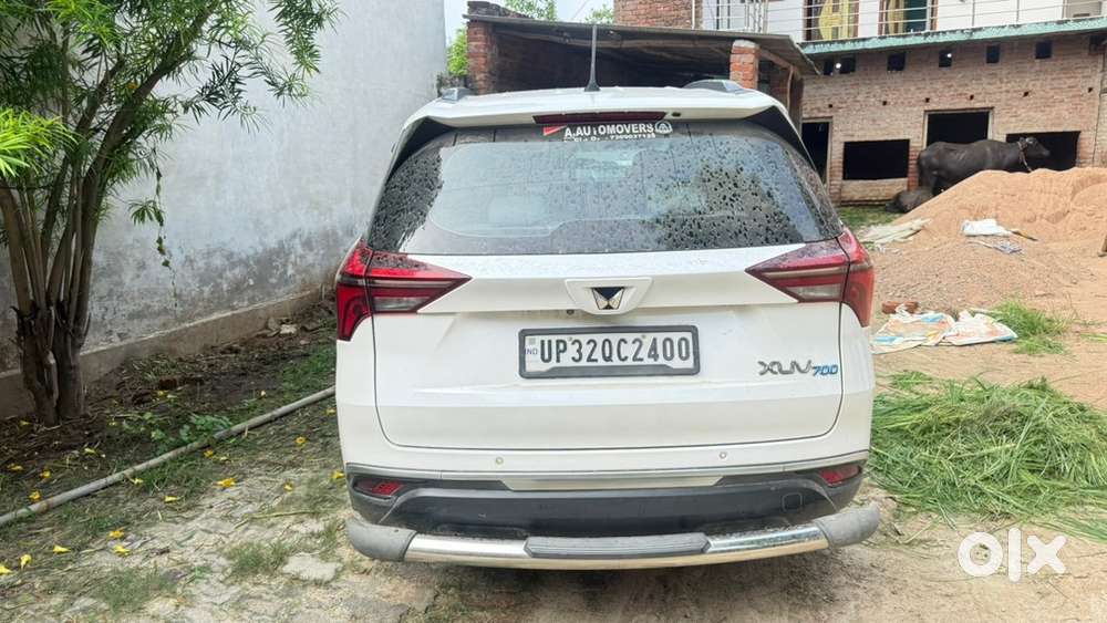 Mahindra Xuv700 Mx Base Model 7 Seater 2024 Diesel 58500 Km Driven