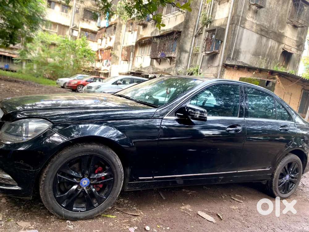 2011 Mercedes C-class C200  Automatic  1.02 Lakh Km  Vip Condition