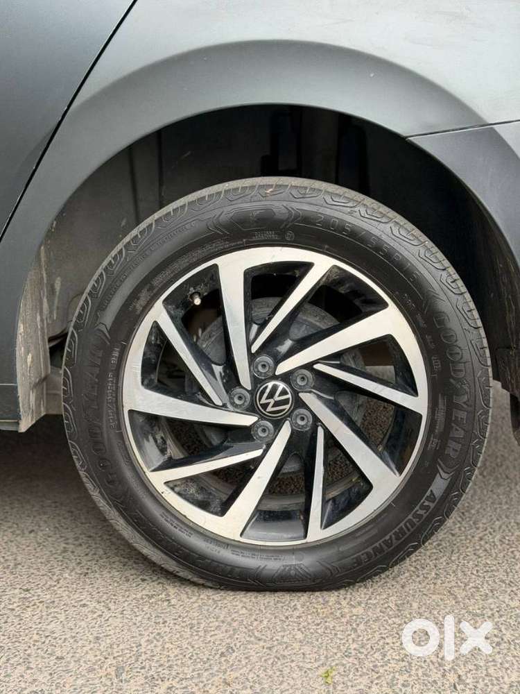 Volkswagen Virtus 1.0 Topline Tsi At, 2023, Petrol