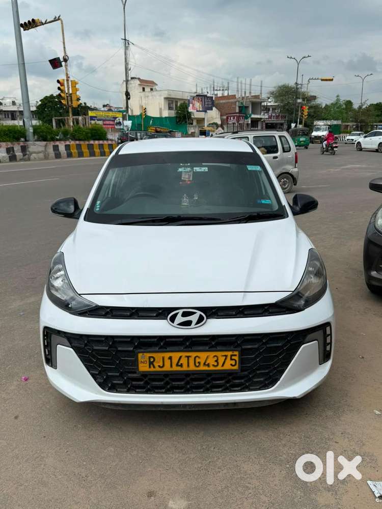 Hyundai Aura 1.2 Sx Cng, 2025, Cng & Hybrids