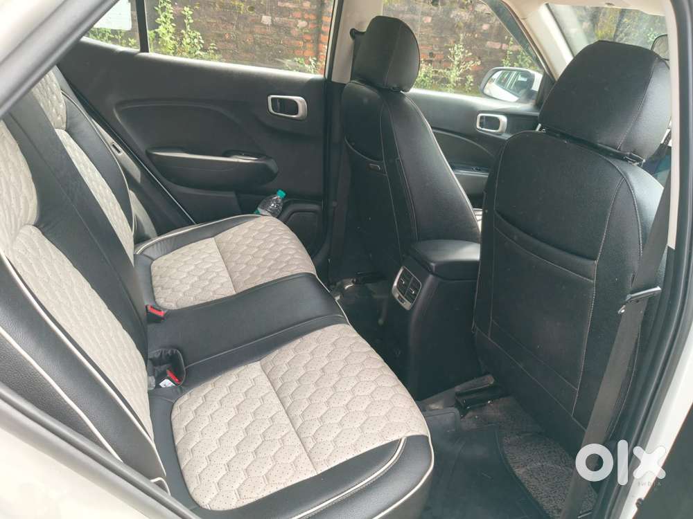 Hyundai Venue 2021 Petrol Car
