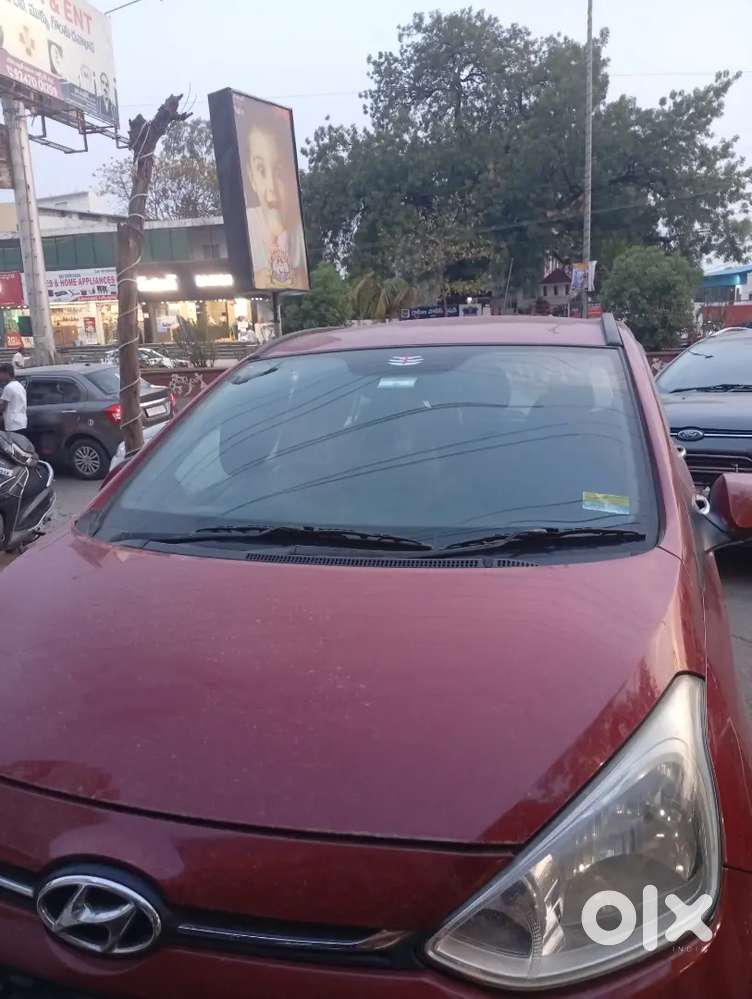 Hyundai Grand I10 2018 Diesel 142000 Km Driven