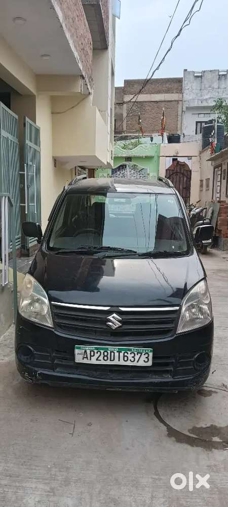 Maruti Suzuki Wagon R 2013 Petrol Well Maintained