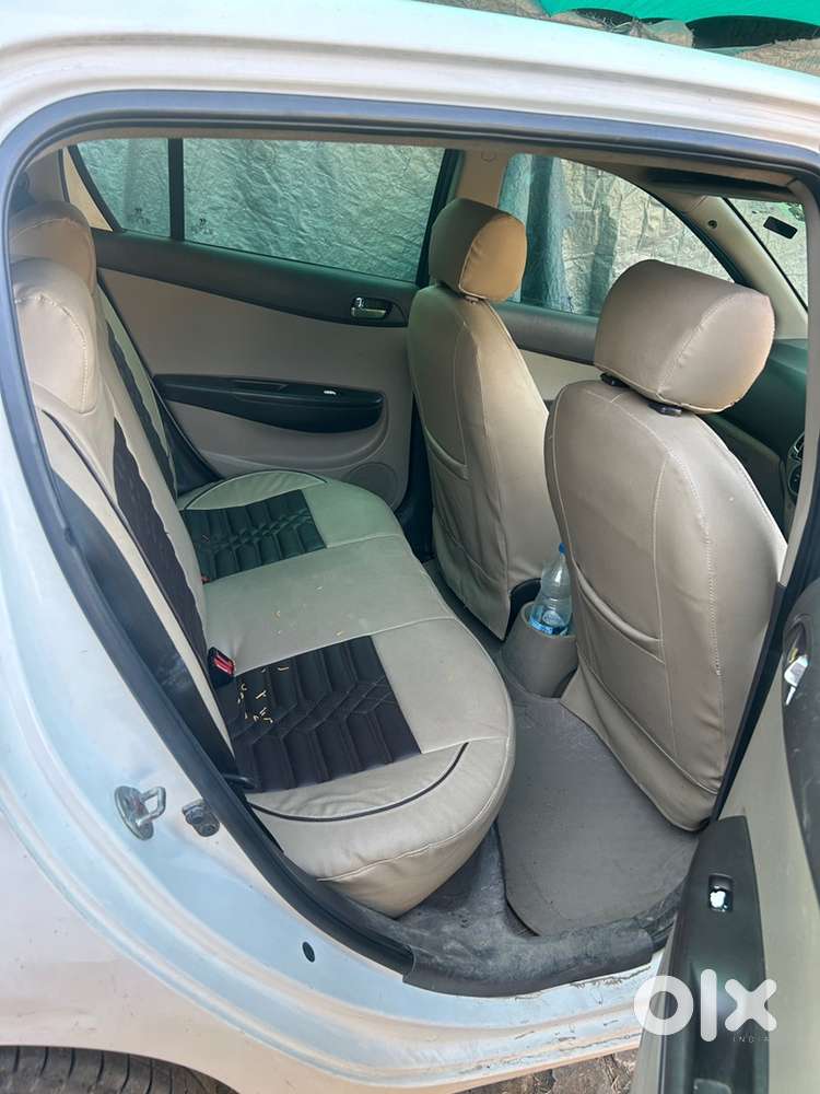 Hyundai Car Automatic 2010