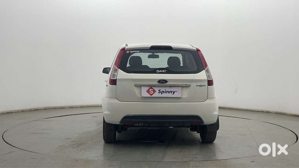 Ford Figo 2010-2012 Petrol Zxi, 2015, Petrol