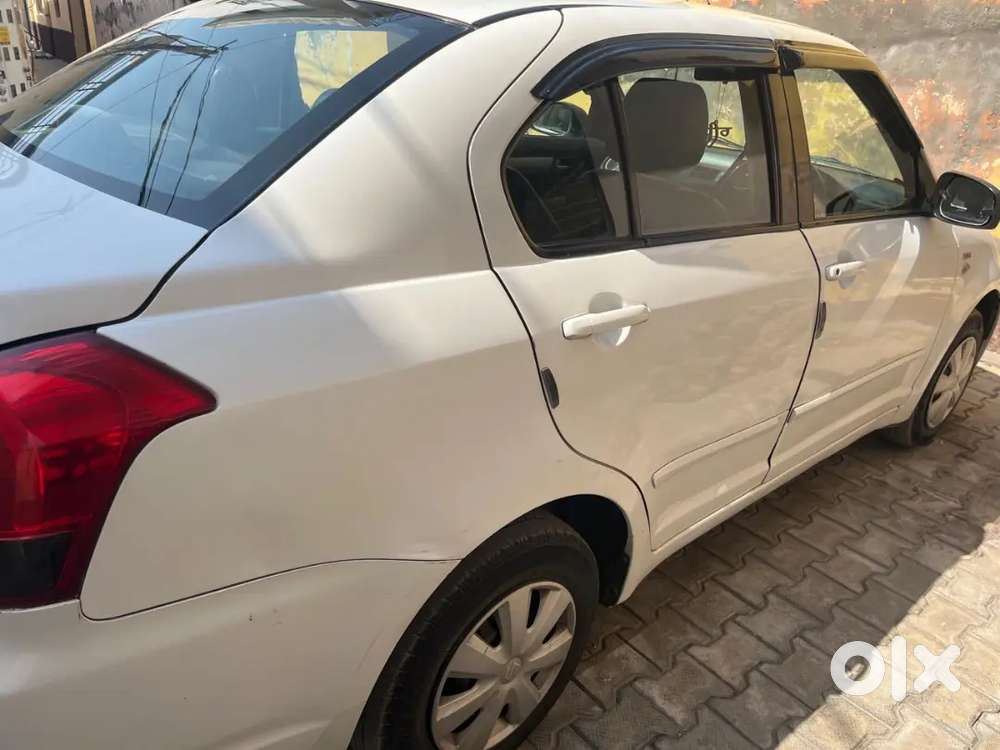 Maruti Suzuki Swift Dzire 2011