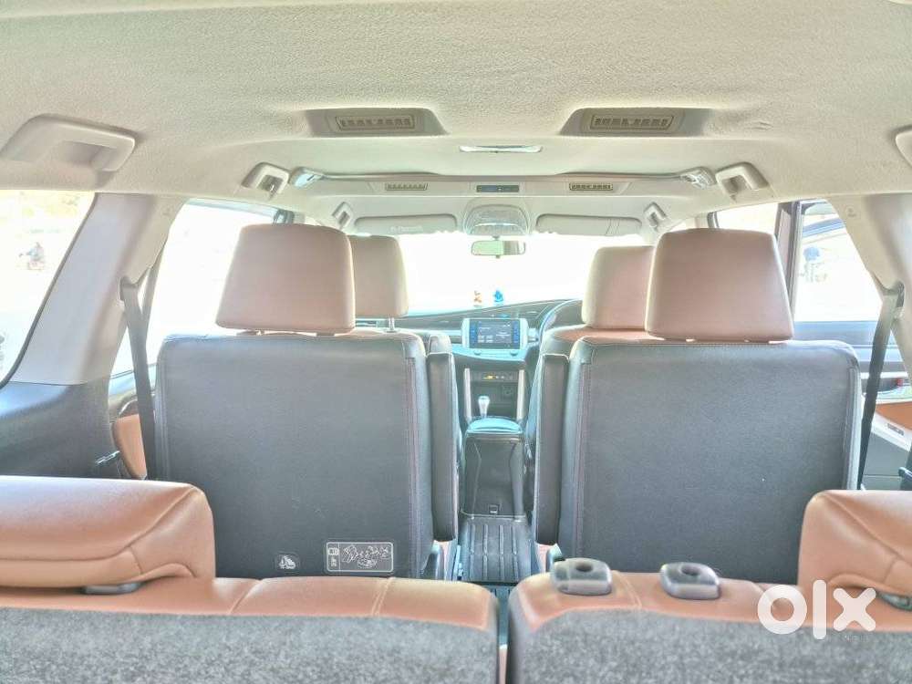 Toyota Innova Crysta 2.8z Automatic, 2018, Diesel