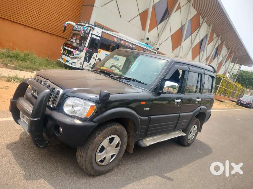 Mahindra Scorpio-n 2004