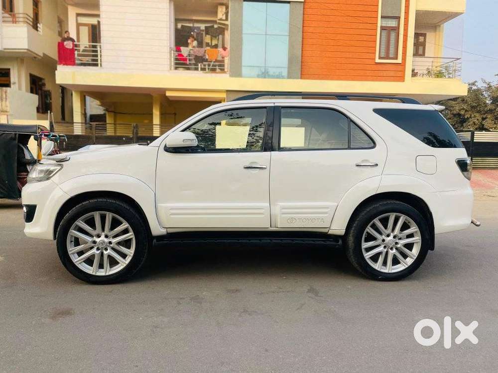 Toyota Fortuner 2.7 2wd At, 2015, Diesel