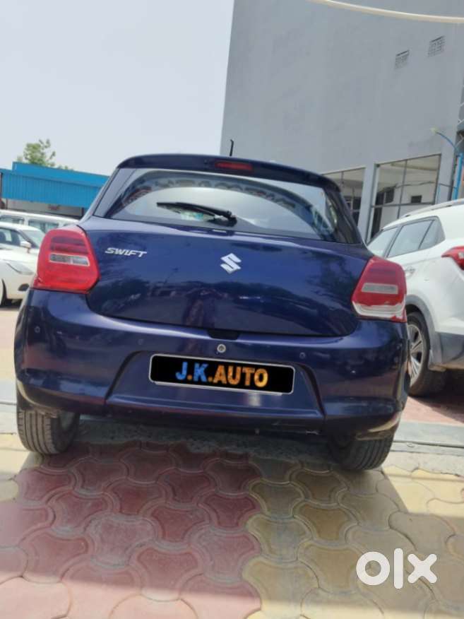 Maruti Suzuki Swift 1.3 Zxi, 2021, Petrol