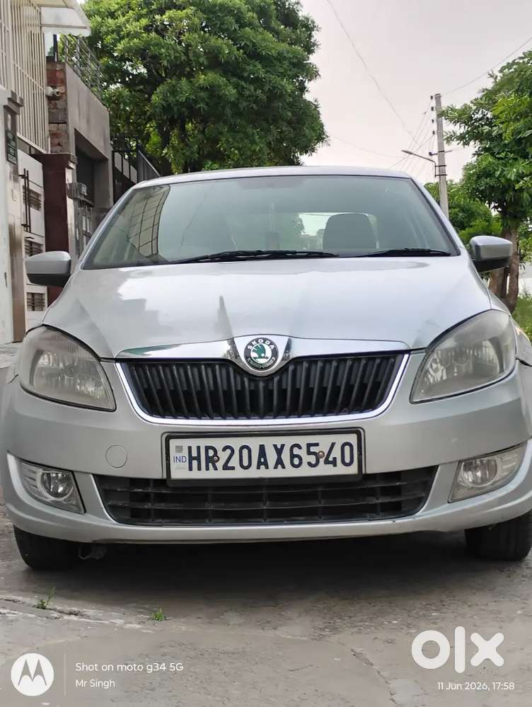 Skoda Rapid 2013 Diesel 122000 Km Driven