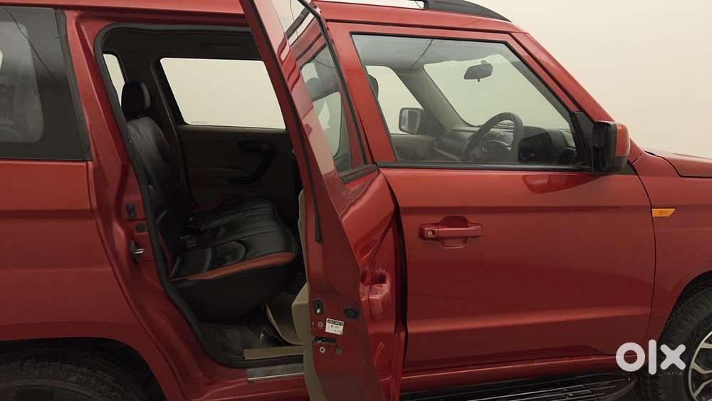 Mahindra Tuv 300 T6 Plus, 2017, Diesel