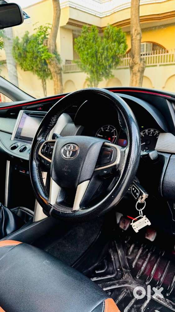 Toyota Innova Crysta 2.4 G Mt, 2020, Diesel