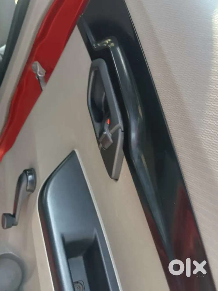 Mahindra Kuv 100 2016 Model Second Owner