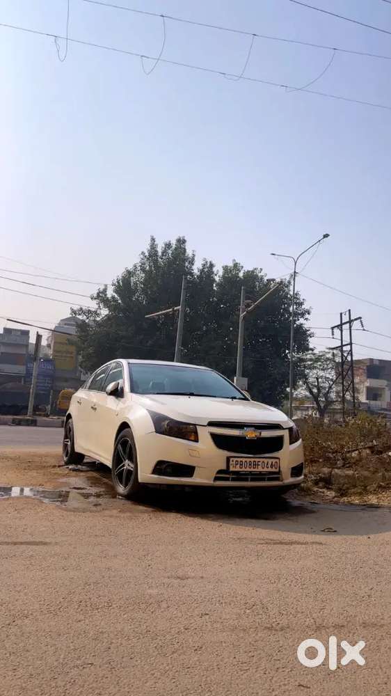 Chevrolet Cruze 2011 Diesel Good Condition