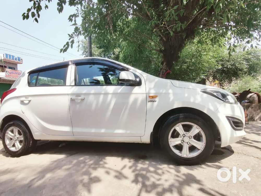 Hyundai I20 2013 Petrol Well Maintained