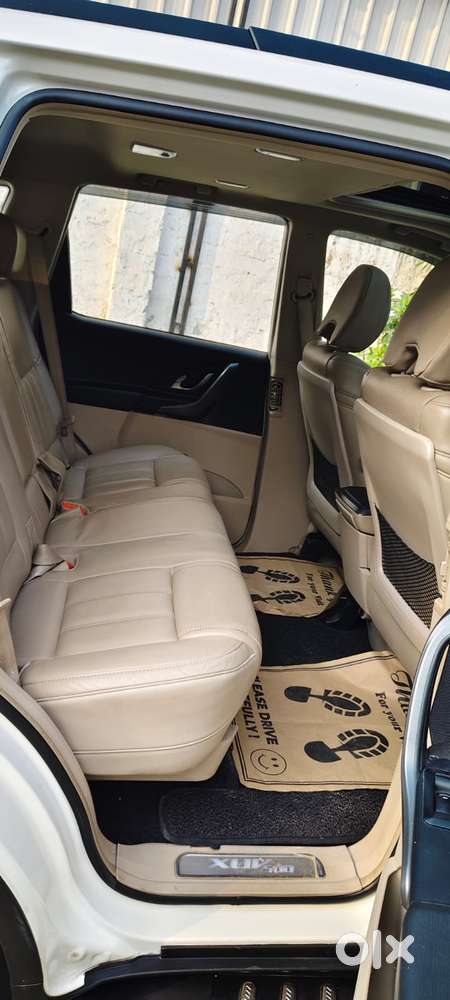 Mahindra Xuv500 At W10 Fwd, 2016, Diesel