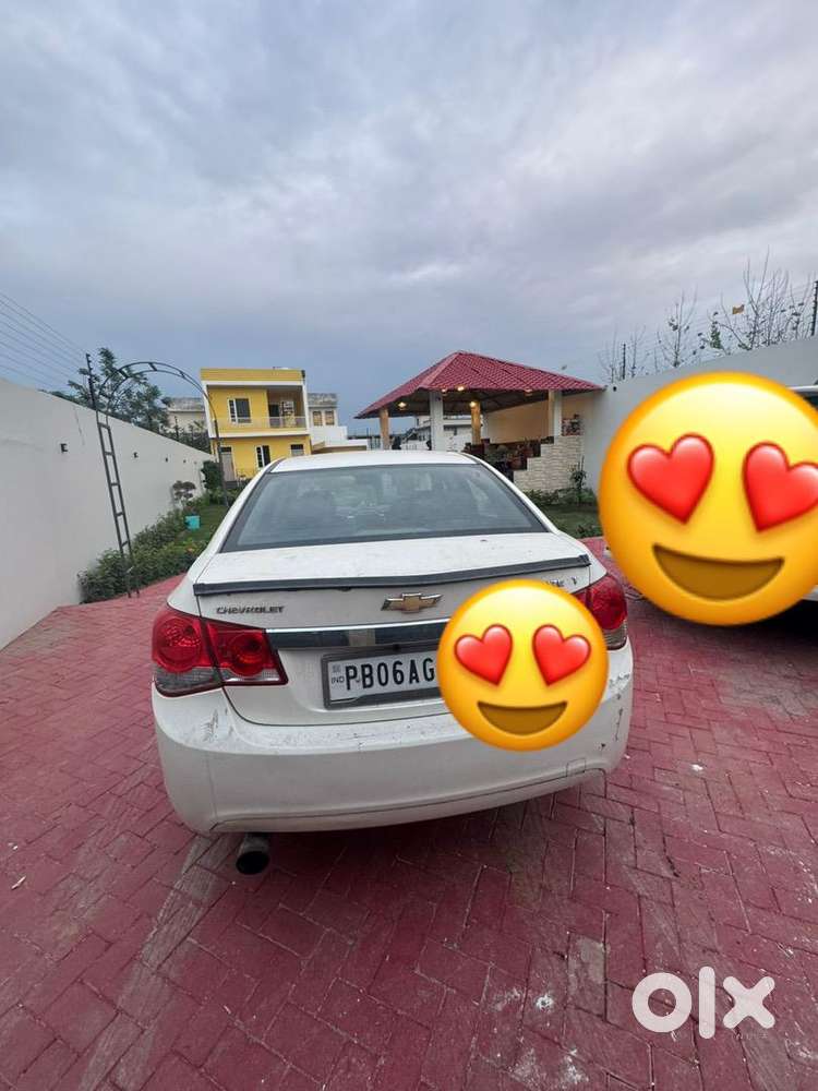 Chevrolet Cruze 2011 Diesel Good Condition