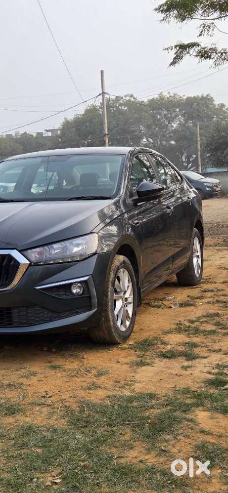 Skoda Slavia 1.0 Ambition Tsi, 2022, Petrol