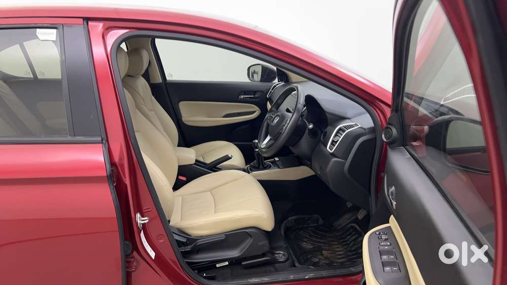 Honda City 1.5 Zx I-vtec Mt, 2023, Petrol