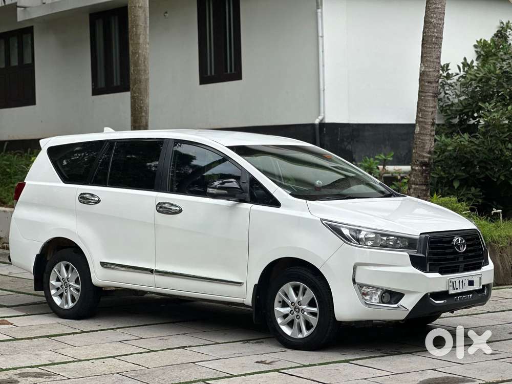 Toyota Innova Crysta 2.4 G Plus Mt 7 Str, 2019, Diesel