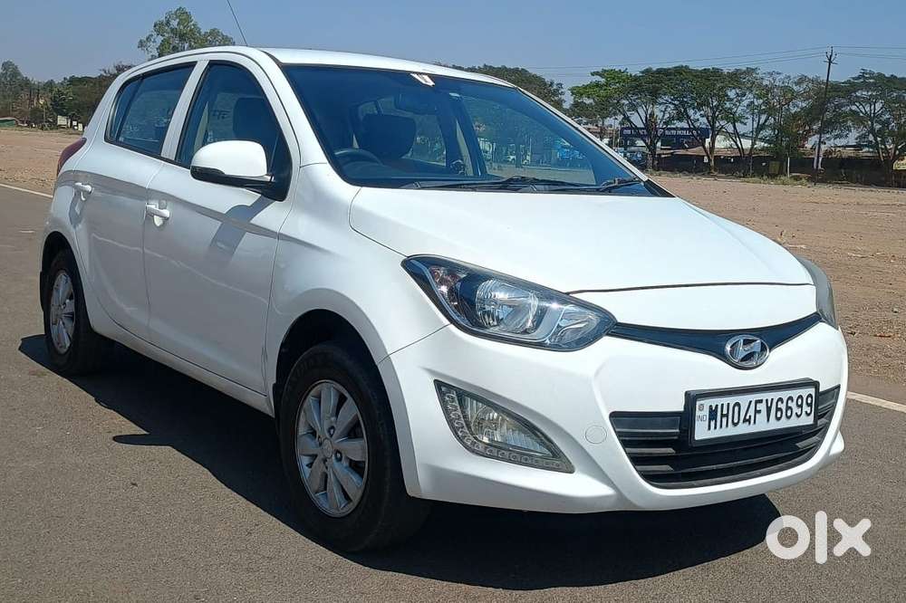 Hyundai I20 Sportz 1.2 Mt Dual Tone, 2013, Diesel