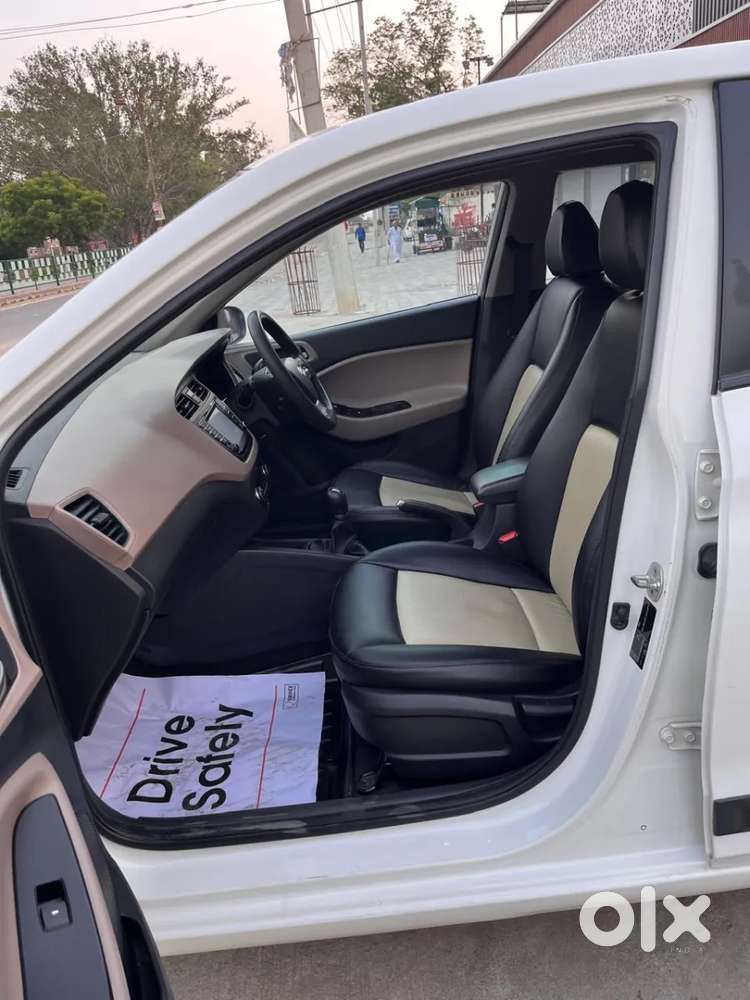 Hyundai Elite I20 Asta Option, 2018, Petrol