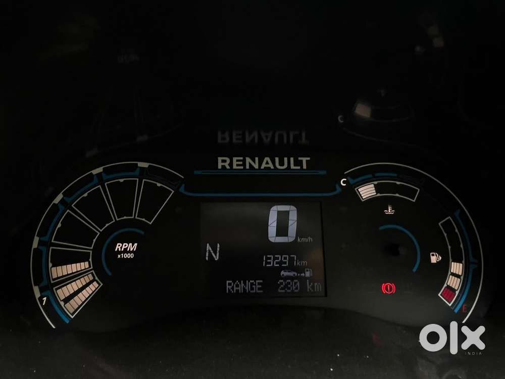 Renault Triber Rxz Easy-r Amt, 2022, Petrol