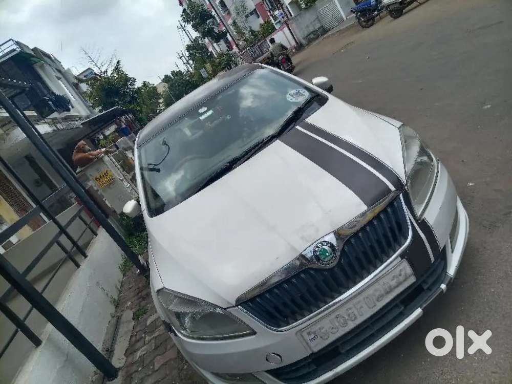 Skoda Rapid Diesel Manual 2013 Model
