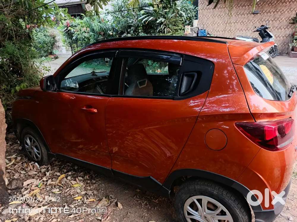 Mahindra Kuv 100 2016