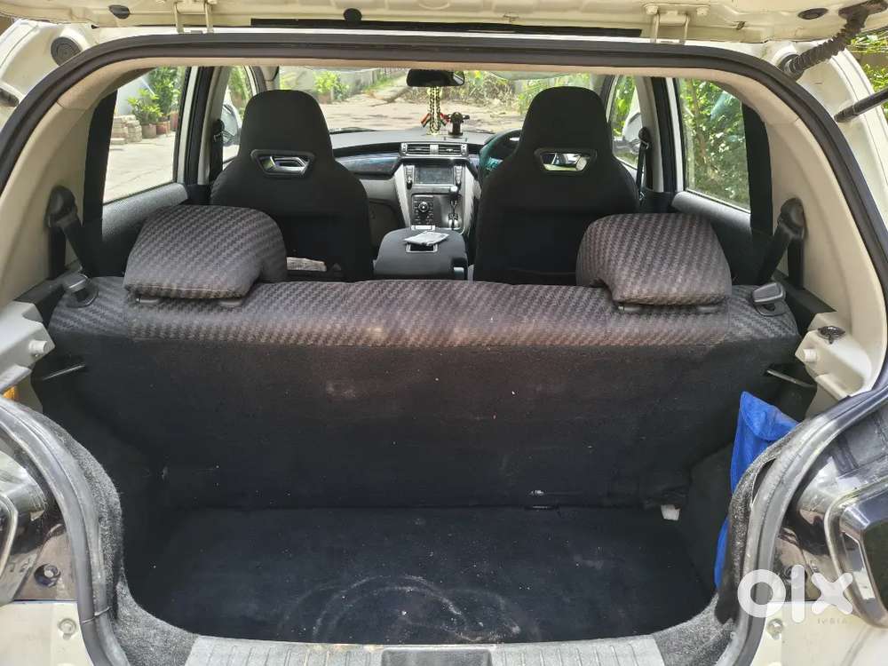 Mahindra Kuv100 Nxt Only Genuine Buyers , No Broker , No Companies