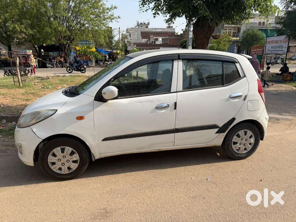 2010 Hyundai Petrol Manual, Driven 73300 Km