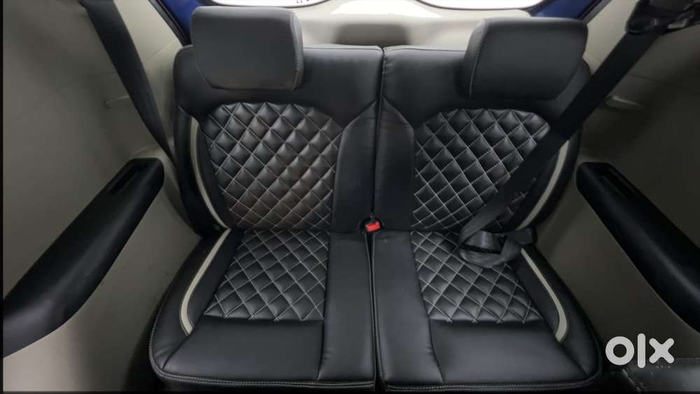 Renault Triber Rxt, 2022, Petrol