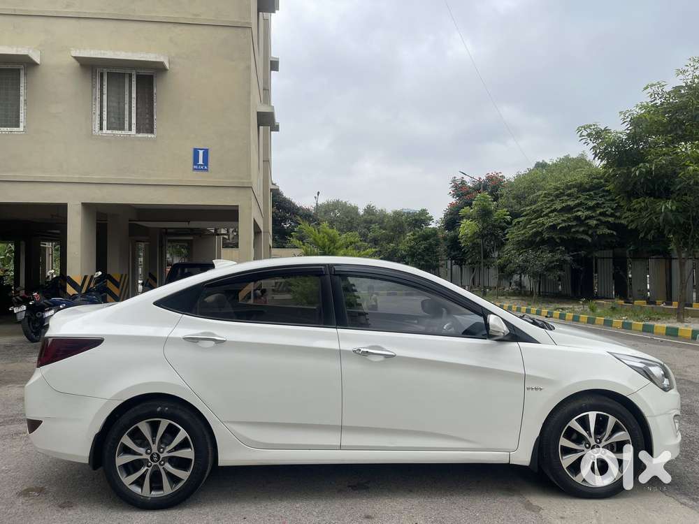 Hyundai Verna 1.6 Sx (o) Anniversary Edition Vtvt, 2016, Petrol