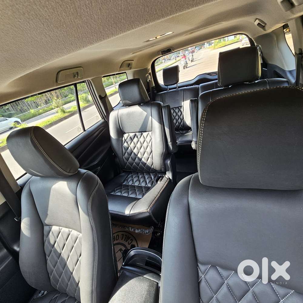 Toyota Innova Crysta 2.4 G Mt, 2016, Diesel